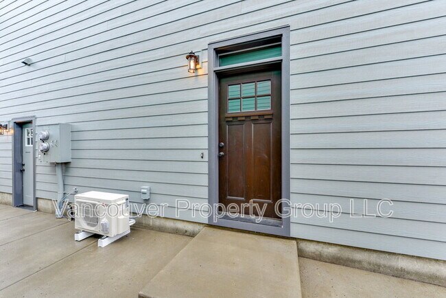 Building Photo - 2936 NW 16th St