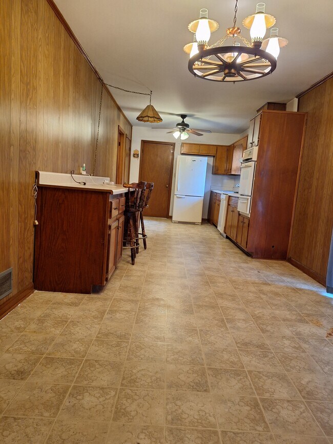 Building Photo - 1426 Jon Juca Ct