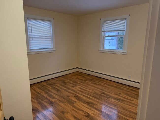 Building Photo - 53 Hennessey Ave