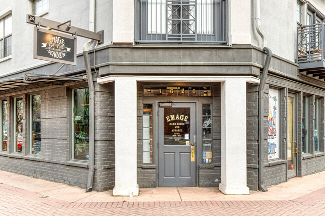 Building Photo - 2298 W 28th Ave