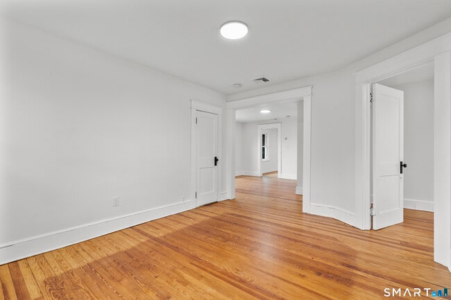Building Photo - 37 Gridley St
