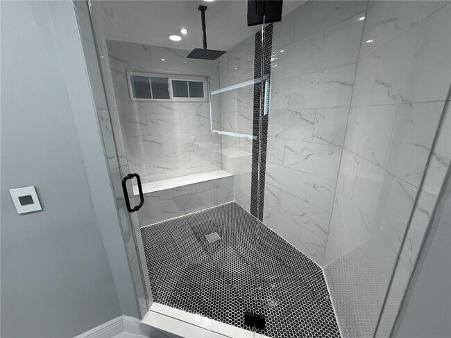 Building Photo - 128 Sandalwood Dr