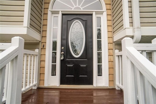 Building Photo - 52 Fieldstone Ct