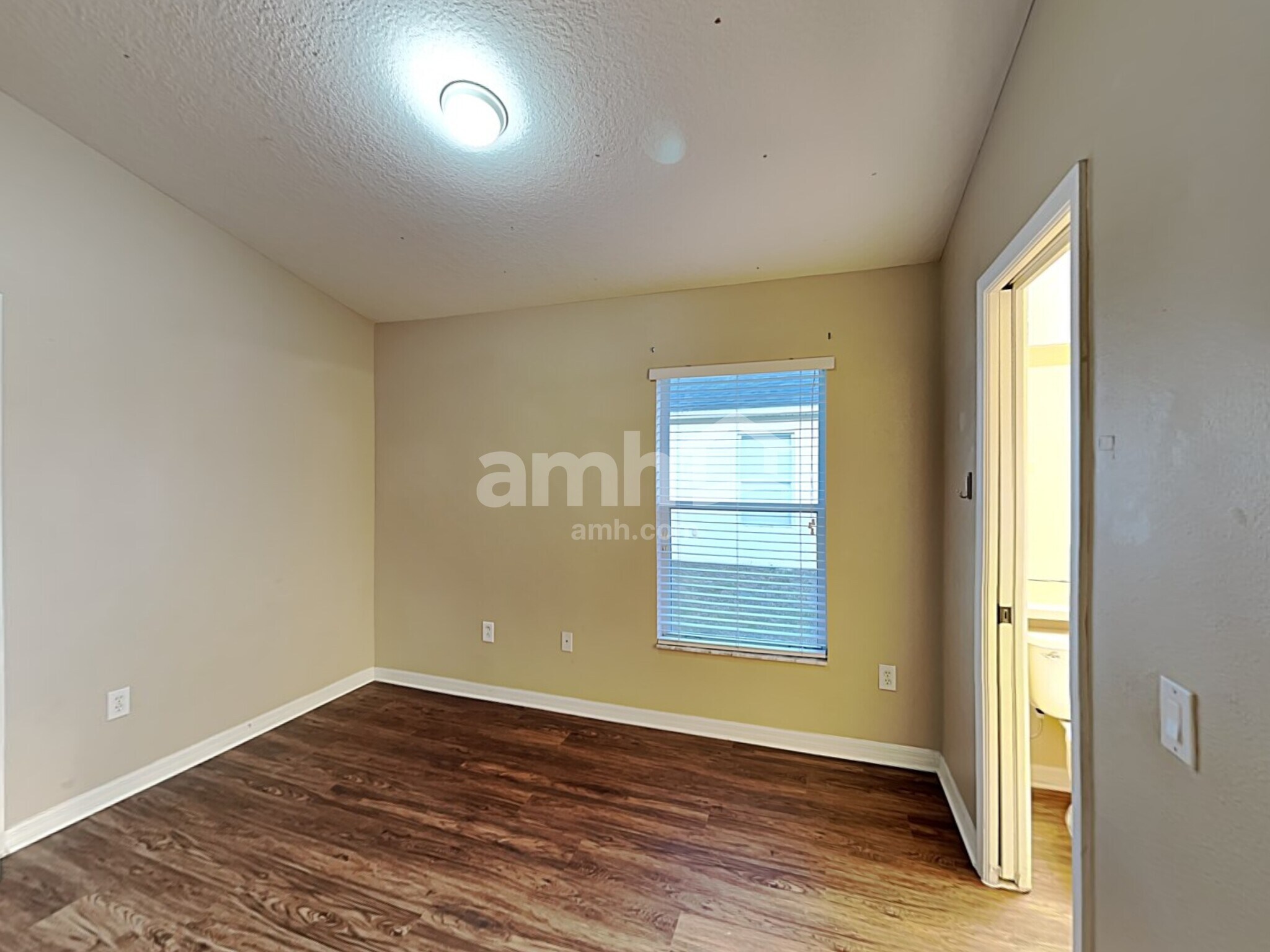Building Photo - 8125 Alamosa Wood Ave