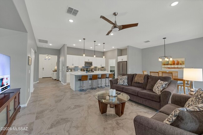 Building Photo - 39589 S Summerwood Dr