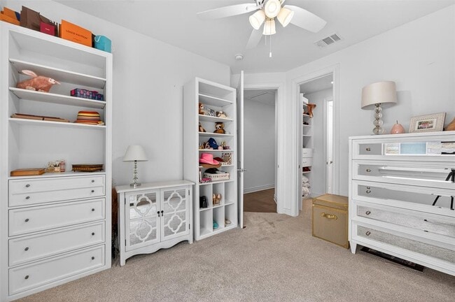 Building Photo - 609 Anfield Cir