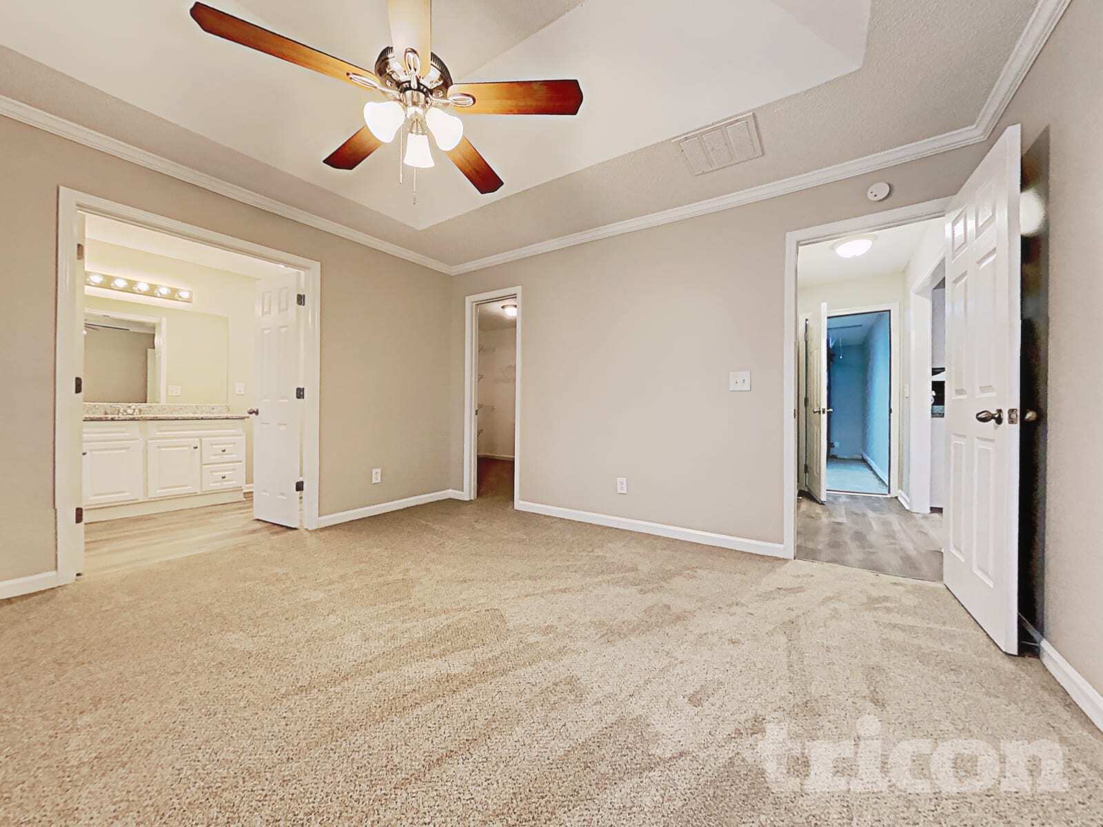 Building Photo - 1607 Amalie Dr