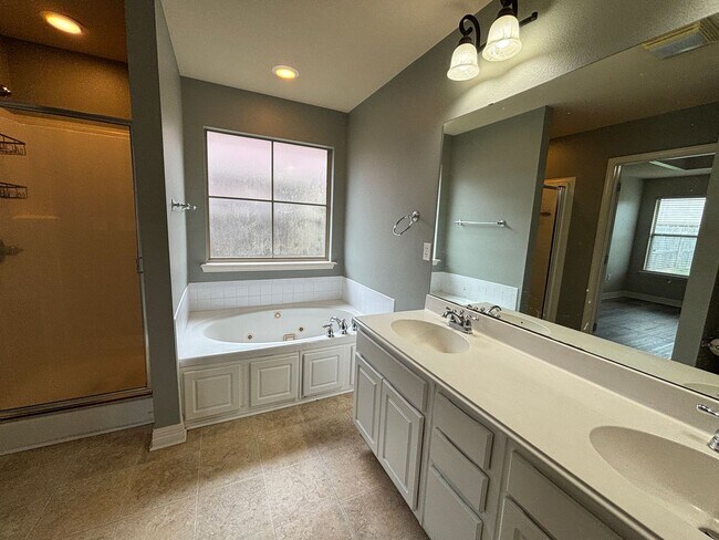 Building Photo - 3524 Grand Cane Ln