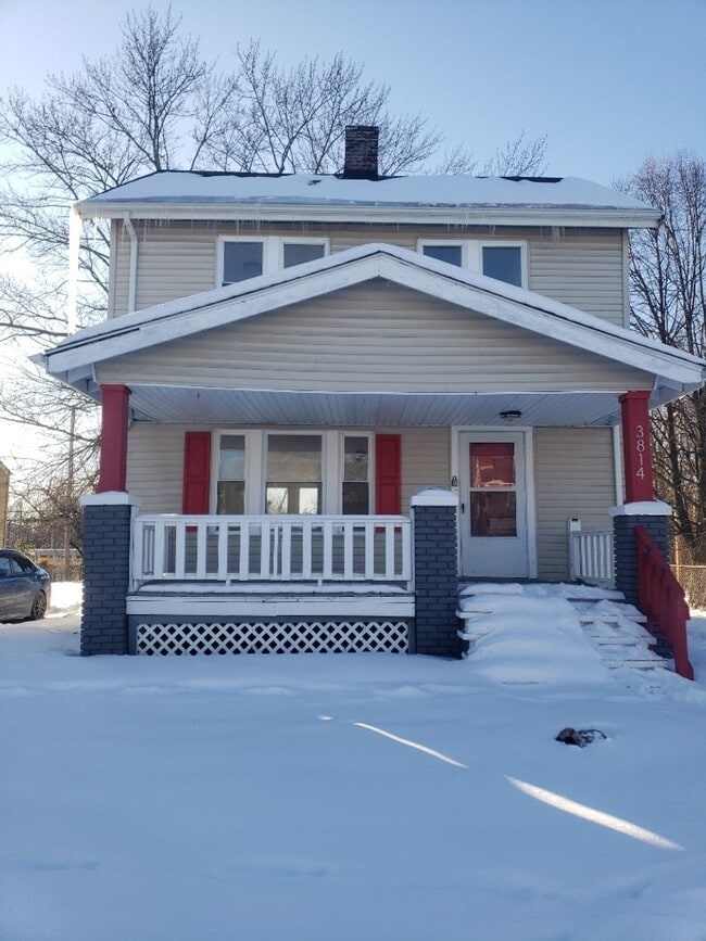 Building Photo - Charming 3-Bedroom Single Family Home Now Available for Rent
