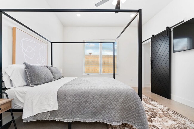 Building Photo - Pre-Leasing Fall of 2026!! Luxury Homes!!