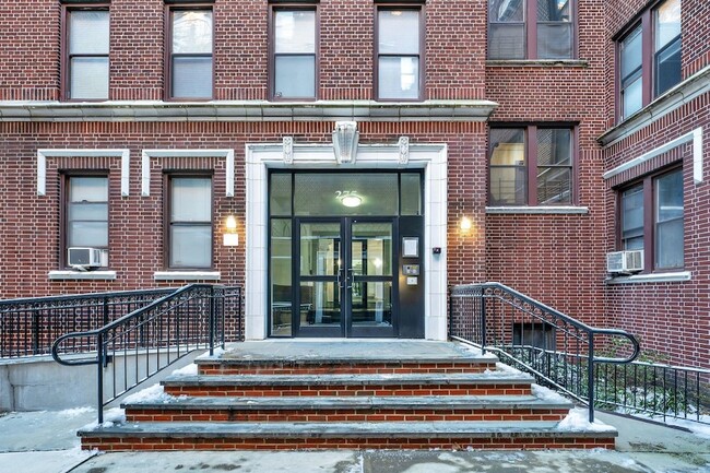 Building Photo - 275 Harrison Ave