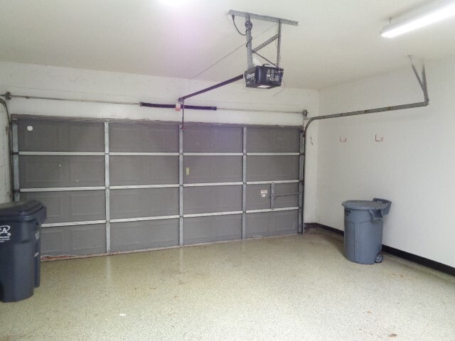 Building Photo - 58 Parkway Pl