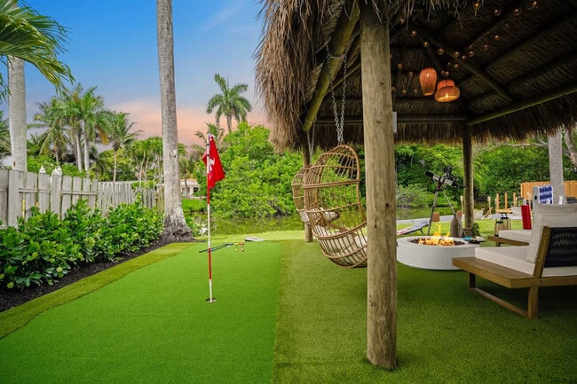 Building Photo - 20140 NE 25th Ct