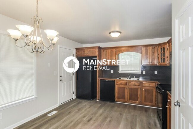 Building Photo - 3 Bedroom Pet-Friendly Home in ODENVILLE, AL with Main Street Renewal