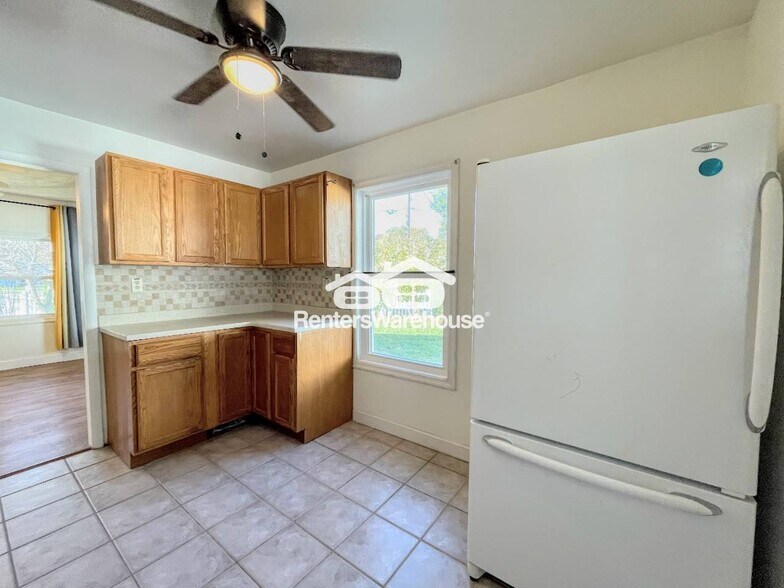 Building Photo - 1001 Bowden Ave