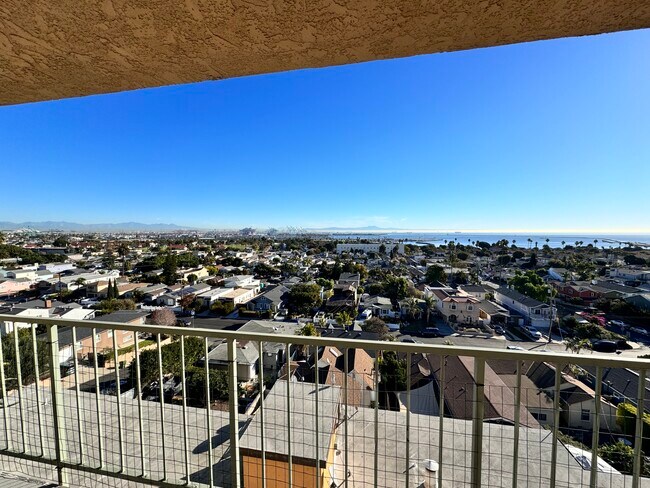 Views to Long Beach - 2910 S Peck Ave
