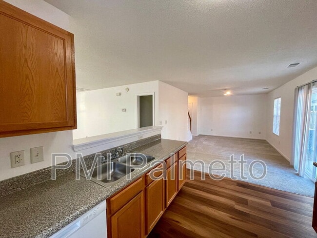 Building Photo - 944 Schofield Ln