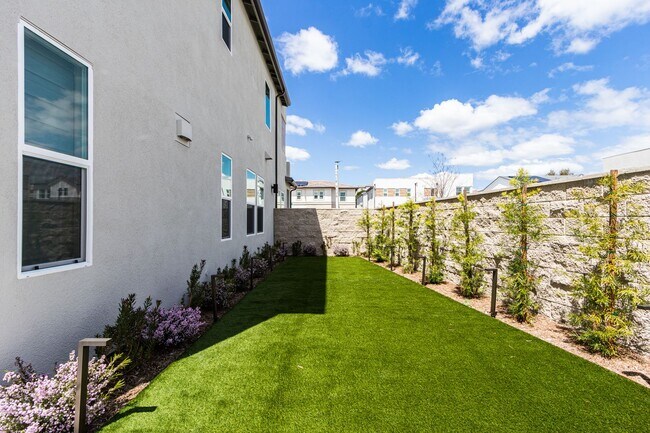 Building Photo - Incredible Fully Furnished New Home In Lak...
