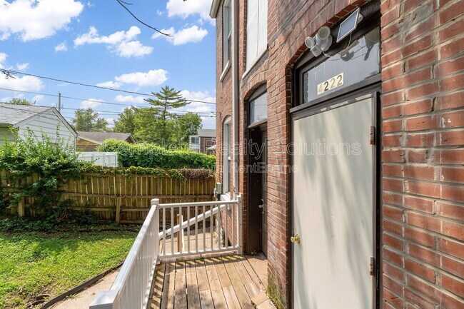 Building Photo - 4222 S 38th St