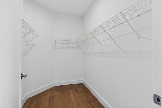 Building Photo - Gorgeous 2 Bed + Office | 2 Bath | 1,771 Sq Ft | Brand New Construction