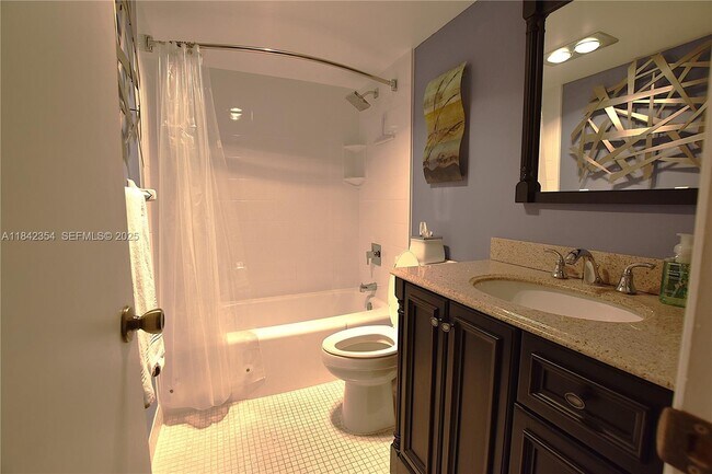 Building Photo - 3800 Oaks Clubhouse Dr