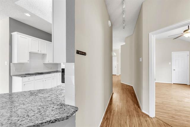Building Photo - 9817 Belfort Dr
