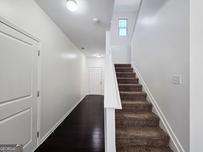 Building Photo - 93 Southwind Cir