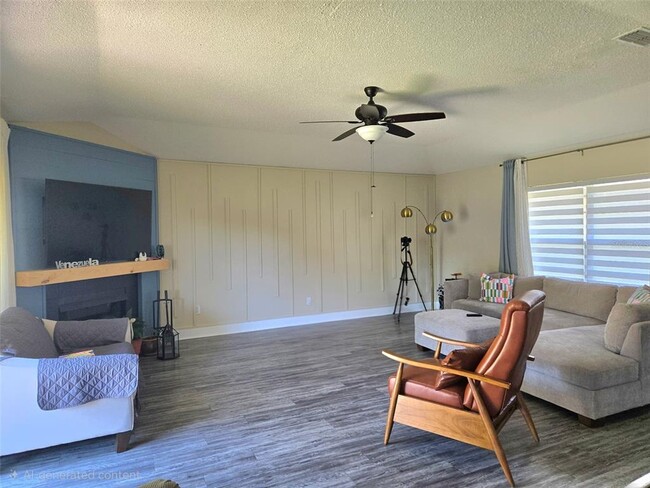 Building Photo - 15114 Lynx Dr