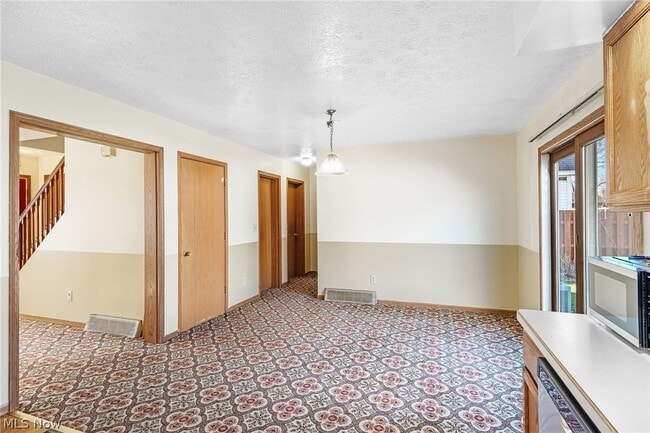 Building Photo - 775 Shelley Pkwy