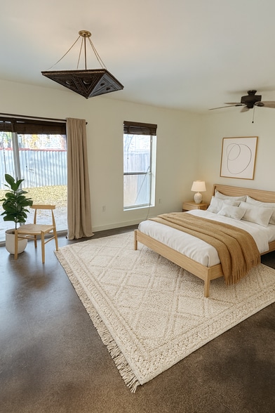 Building Photo - 4213 Dickason Ave