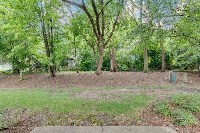 Building Photo - 2417 Stoughton Cir