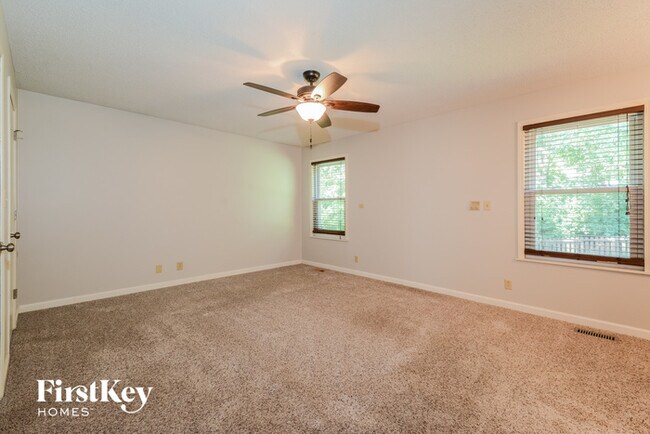 Building Photo - 1879 Smizer Mill Ct