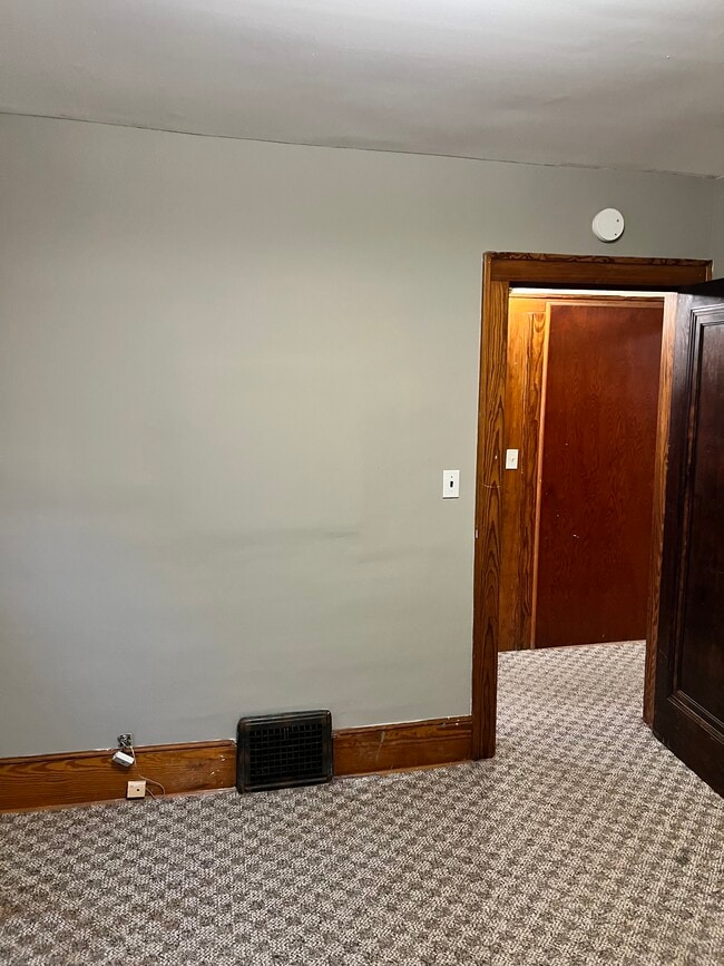 Bedroom 2 - 4351 Dover Center Rd