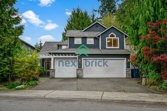 Building Photo - Spacious 4-Bedroom Retreat in Bothell with 2.5 Baths and 2454 Sq Ft of Comfort!