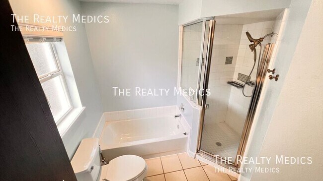 Building Photo - 3977 Journey Ct