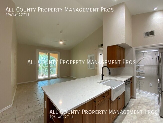 Building Photo - 4156 Central Sarasota Pkwy