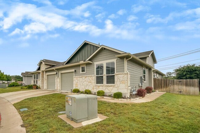 Building Photo - 14201 Handel Dr