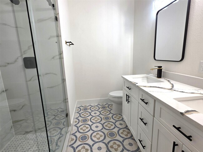 Building Photo - 19539 Dunbar Ave