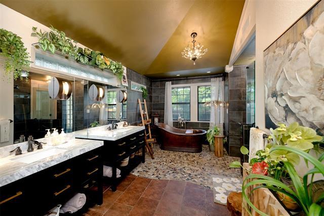 Building Photo - 803 Brookhurst Dr