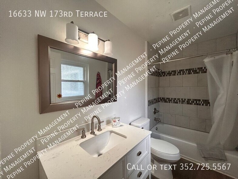 Building Photo - 16633 NW 173rd Terrace