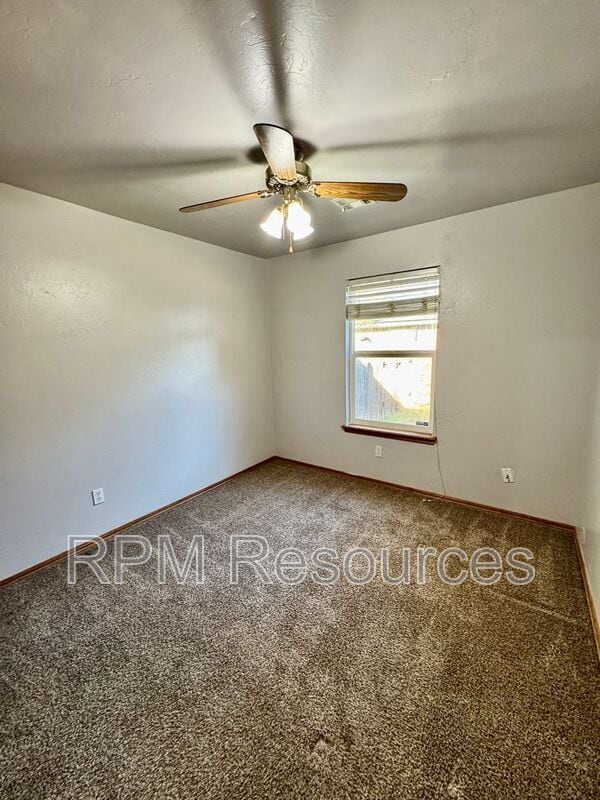 Building Photo - 10309 Banff Way