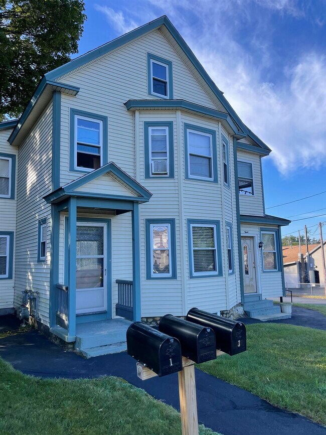 3 Whitehall Rd 3 Whitehall Rd Hooksett NH 03106 Apartment Finder