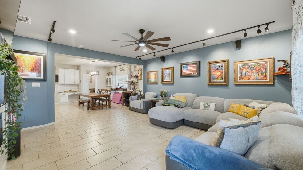 Building Photo - 2011 Sisyphus Vw