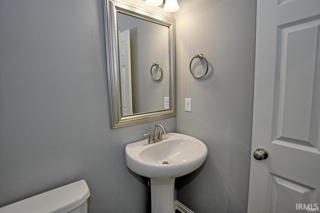 Building Photo - 11134 Ensle Dr