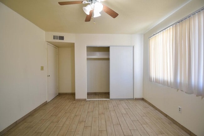 Building Photo - 6819 N 64th Ave