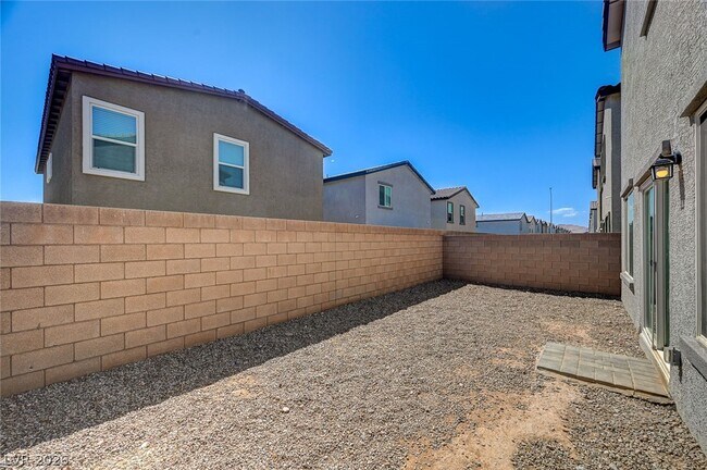 Building Photo - 9946 Indigo Cliffs St