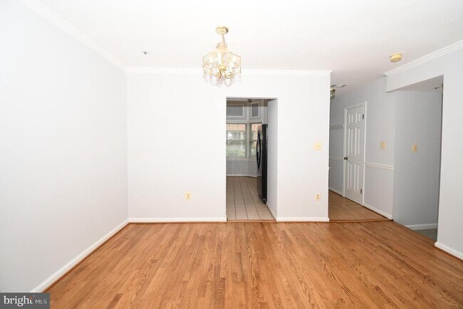 Building Photo - 601 N Tazewell St