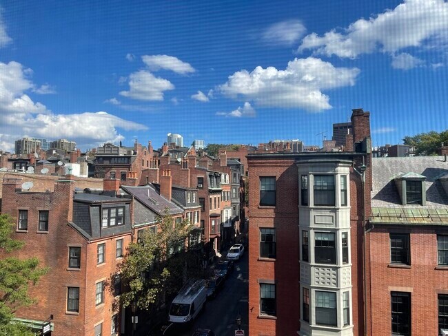 Building Photo - 97 Charles St