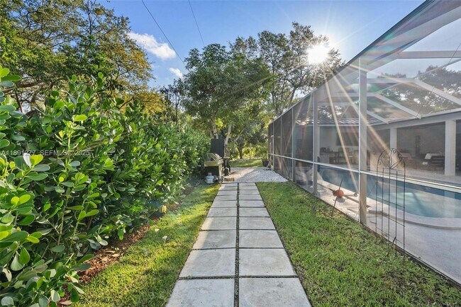 Building Photo - 7705 SW 171st Terrace