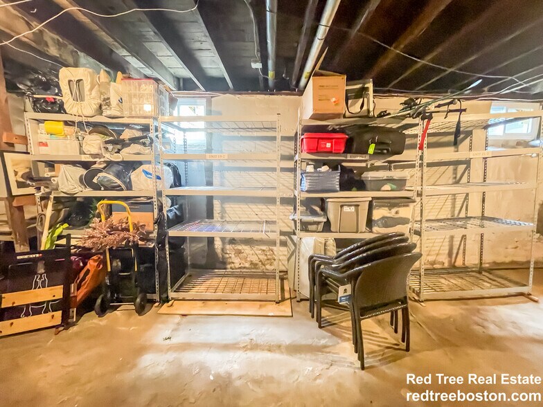 Building Photo - 21 Town Hill St